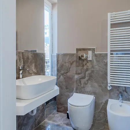 Enjoy Center, 2 Turin